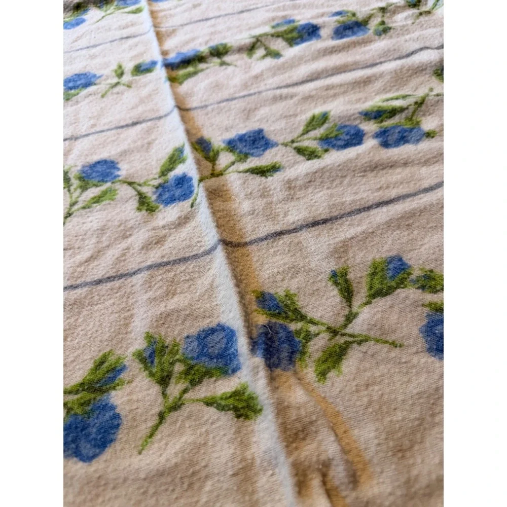 Vintage Chatham Purrey Blanket Blue Rose Floral Satin Trim Thermal cottage 72x86